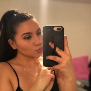 Meet your Posher, Karla